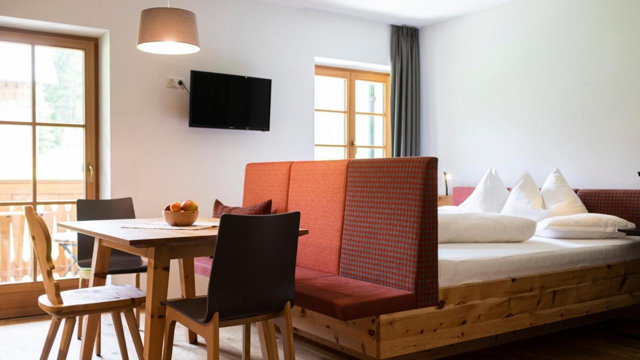 Natura Boutique Chalet Wellness Spa Toblach Buitenkant foto