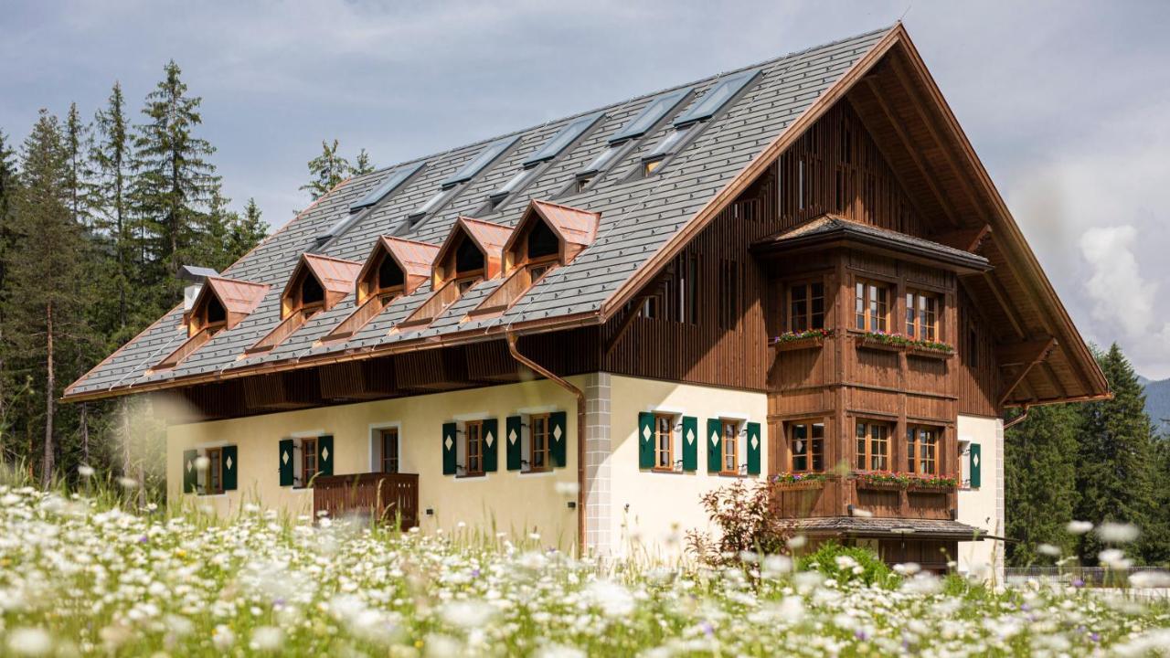 Natura Boutique Chalet Wellness Spa Toblach Buitenkant foto