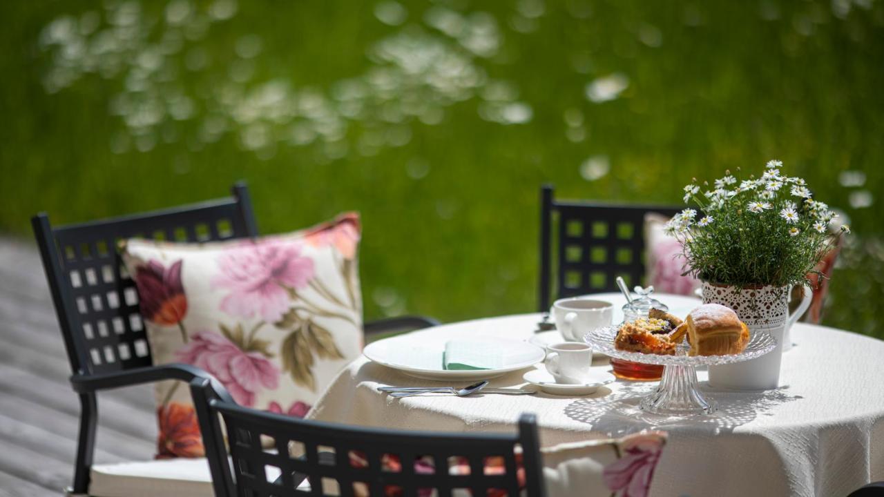 Natura Boutique Chalet Wellness Spa Toblach Buitenkant foto