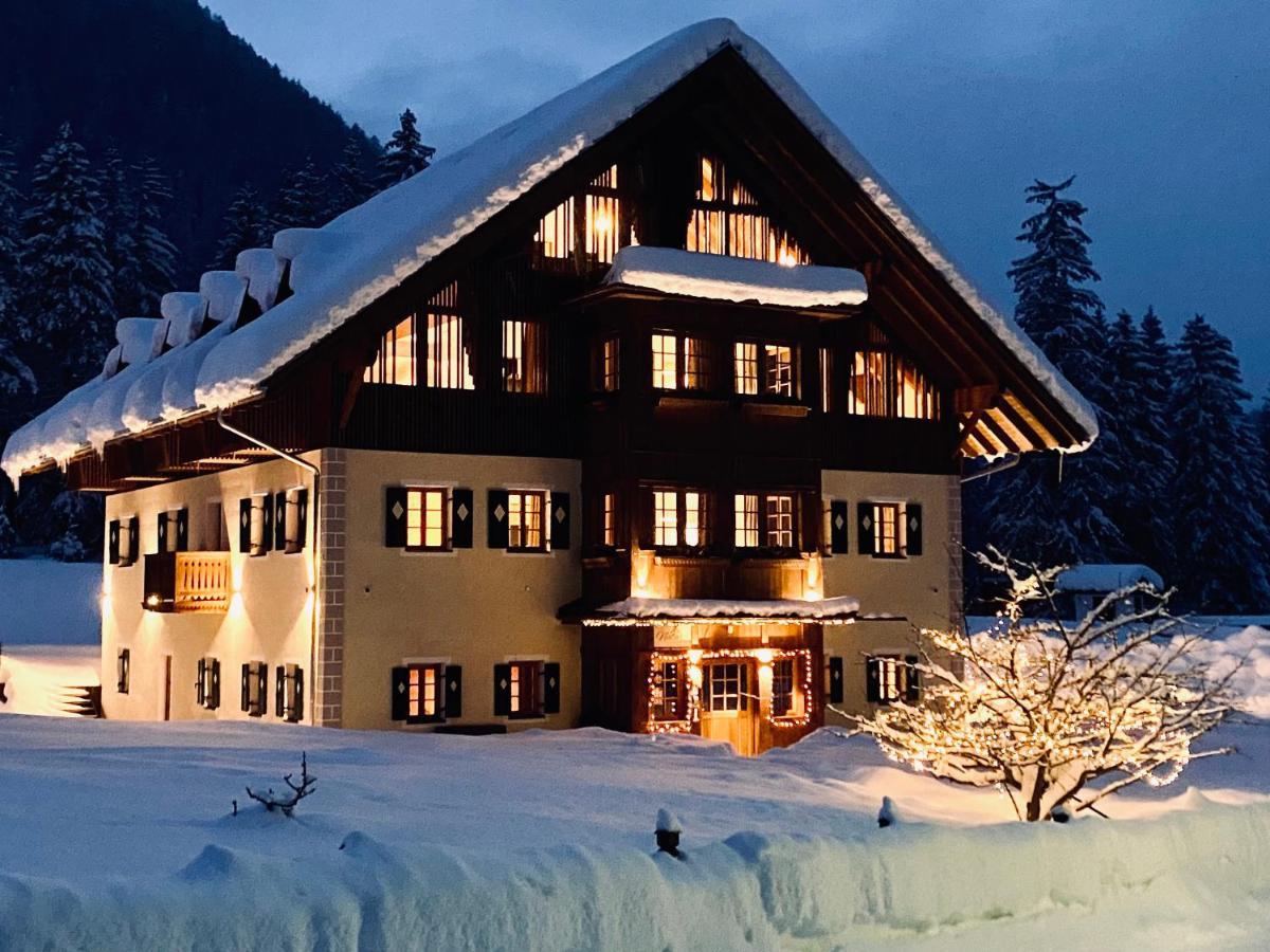 Natura Boutique Chalet Wellness Spa Toblach Buitenkant foto