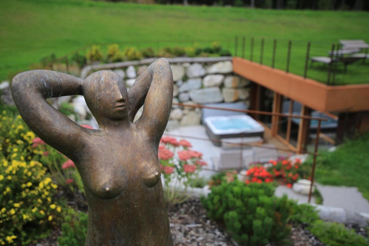 Natura Boutique Chalet Wellness Spa Toblach Buitenkant foto
